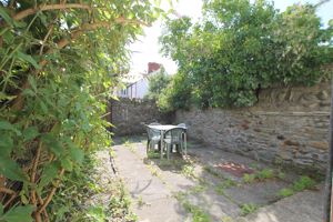 Photo 11- click for photo gallery